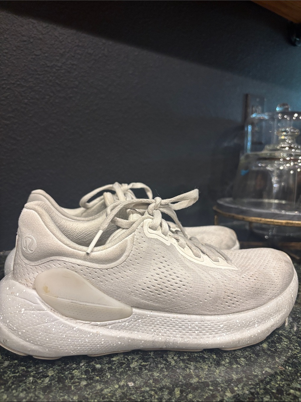 Lululemon Beyondfeel Run shoes - Picture 4 of 8